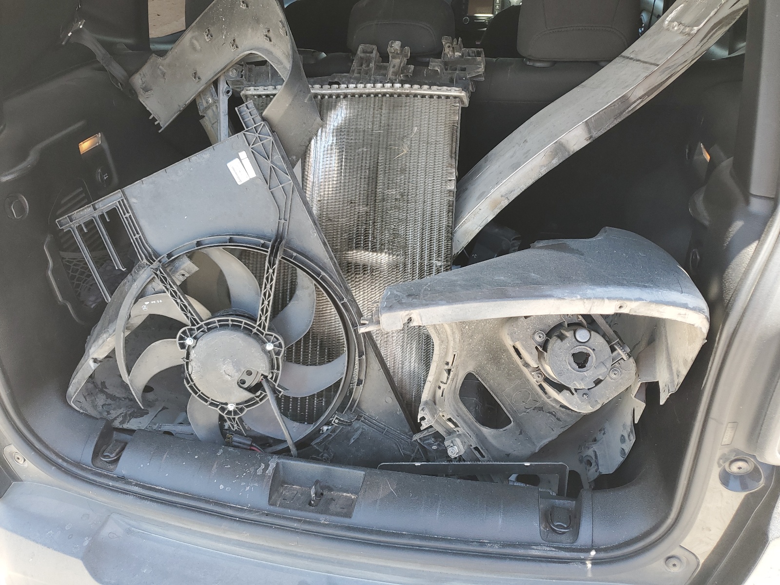 ZACCJABT9GPC42734 2016 Jeep Renegade Latitude