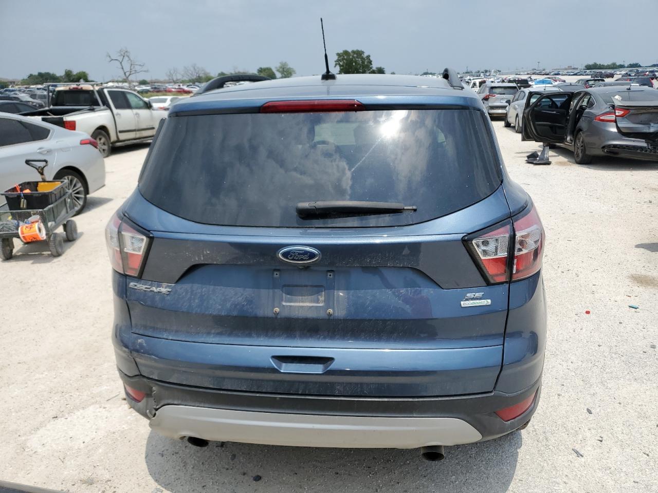 2018 Ford Escape Se VIN: 1FMCU0GD4JUA85361 Lot: 57149784