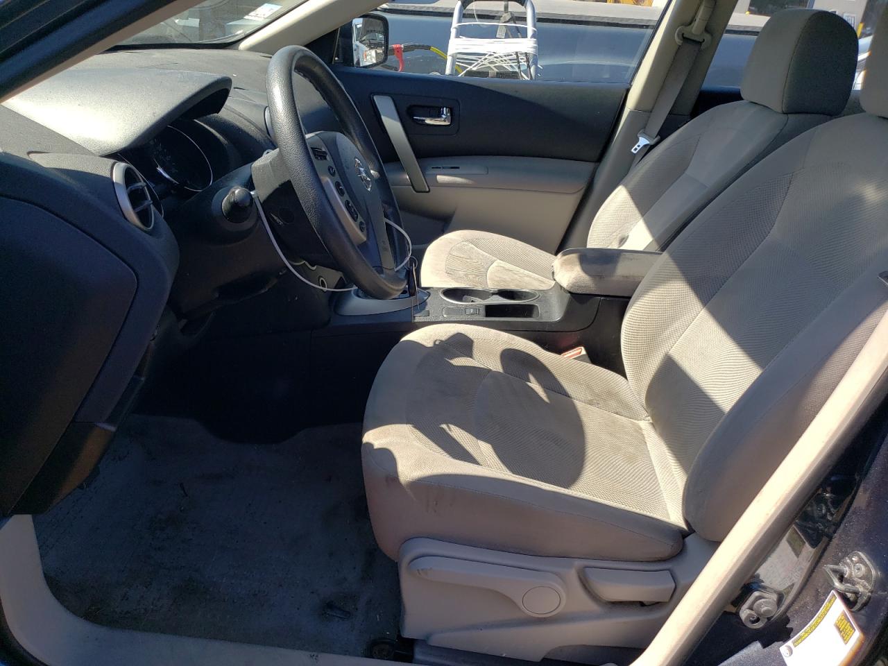 2015 Nissan Rogue Select S VIN: JN8AS5MV8FW770166 Lot: 60949184