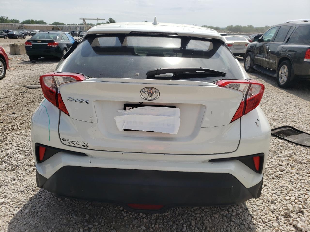 NMTKHMBXXJR041607 2018 Toyota C-Hr Xle