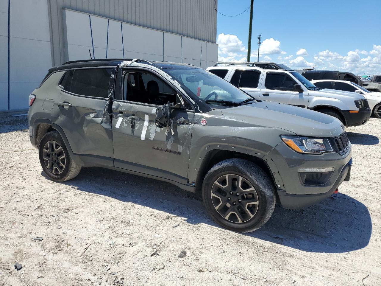 2019 Jeep Compass - Image 4
