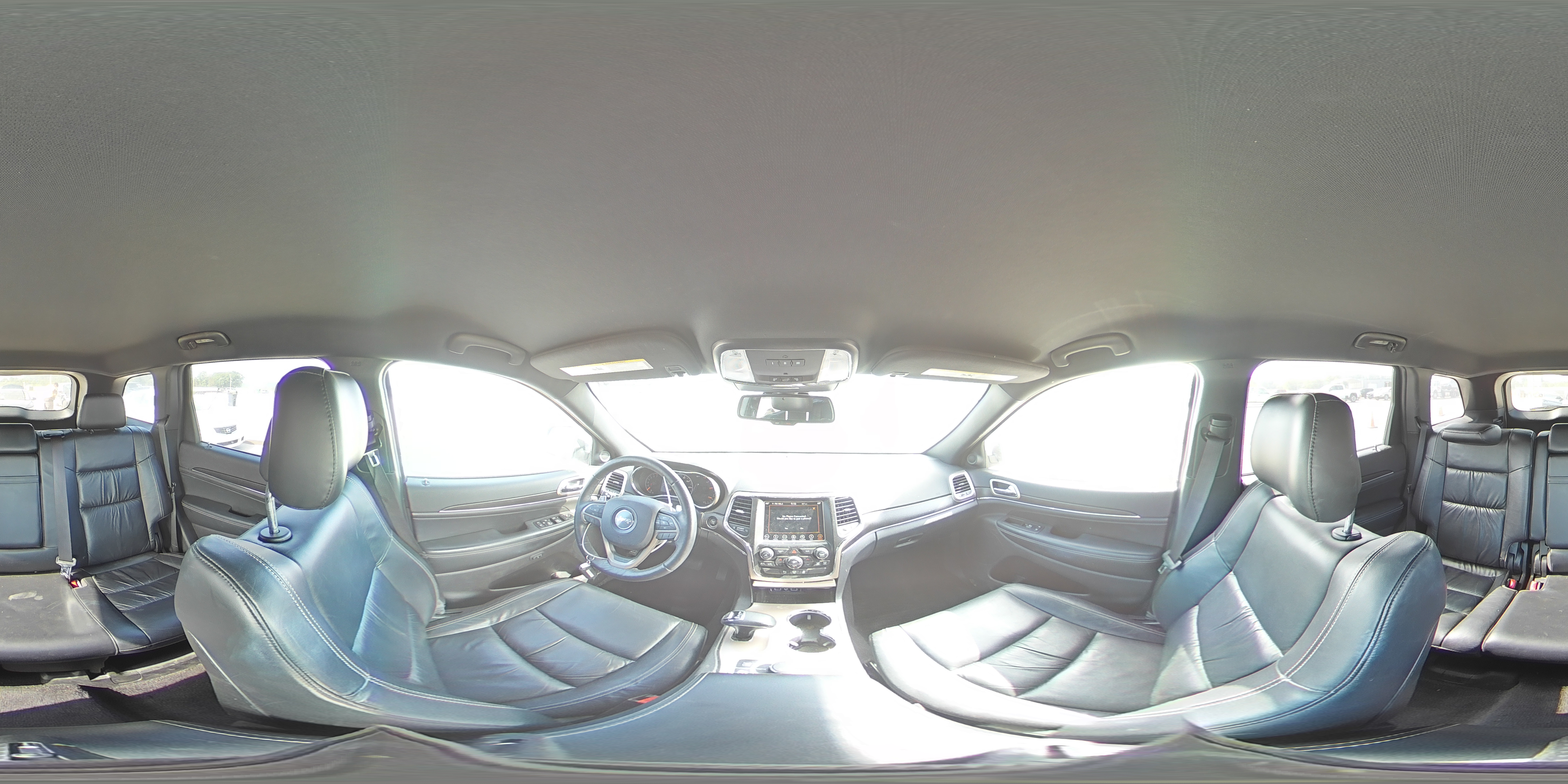 2015 Jeep Grand Cherokee - Image 13