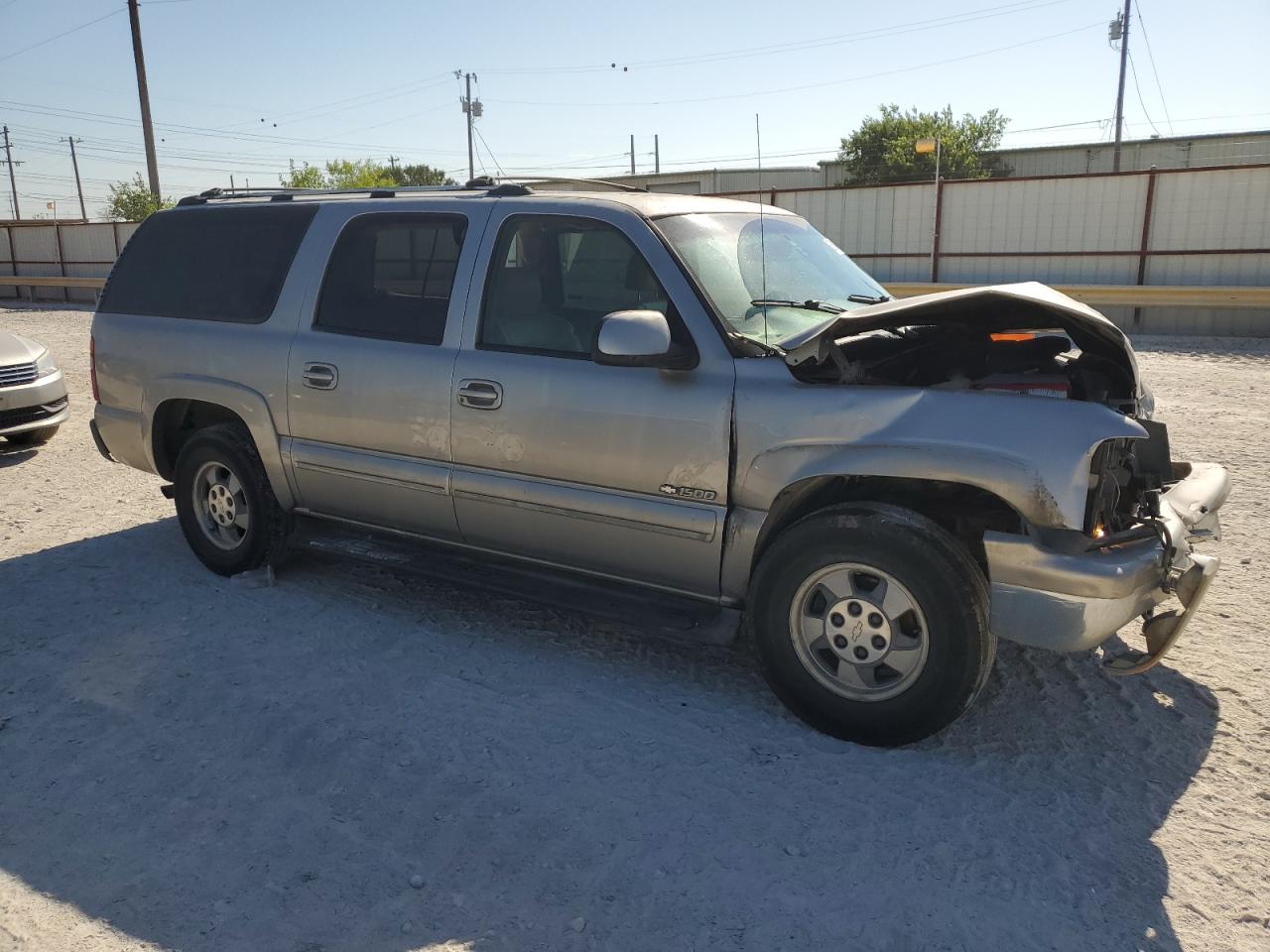 2000 Chevrolet Suburban - Image 4