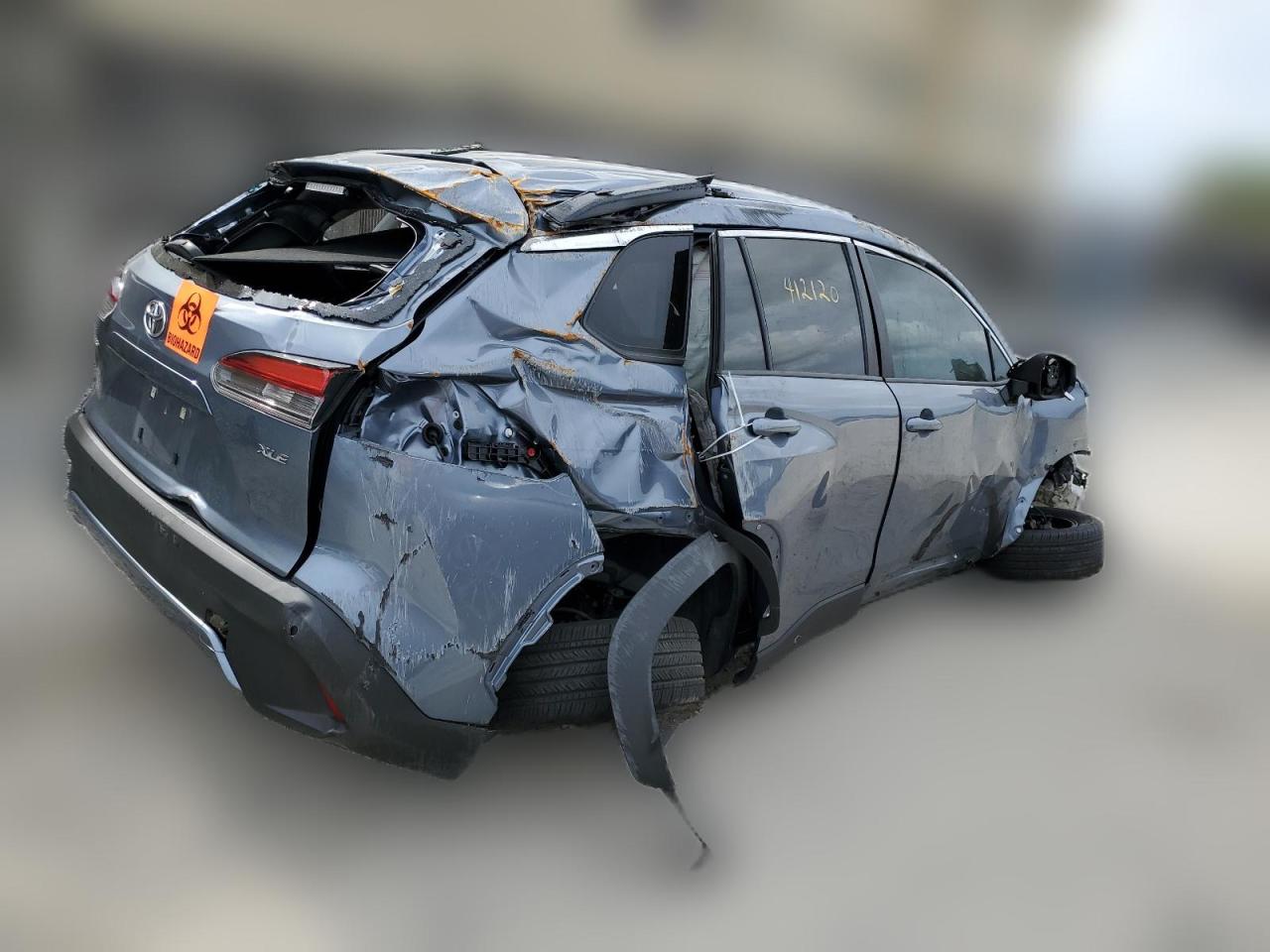 2022 Toyota Corolla Cross Xle VIN: 7MUEAAAG6NV034412 Lot: 81423033