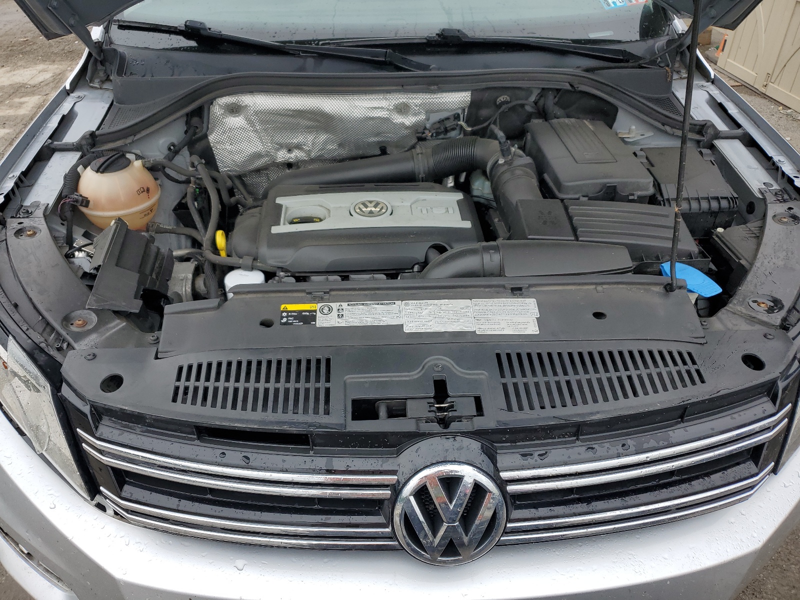 WVGBV7AX3GW504740 2016 Volkswagen Tiguan S