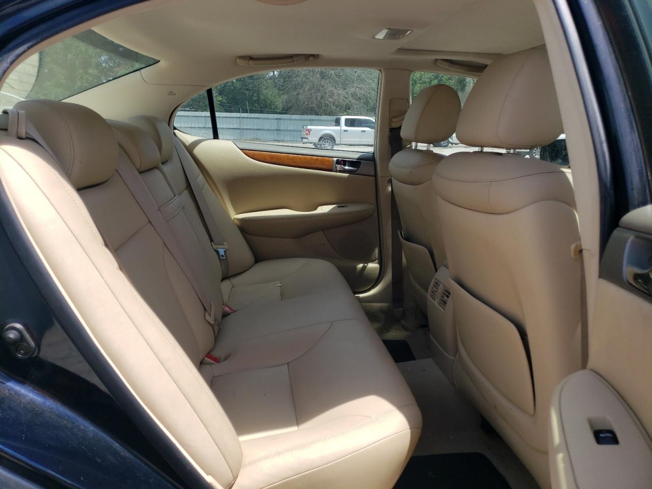 2005 Lexus Es 330 VIN: JTHBA30GX55106727 Lot: 60130134