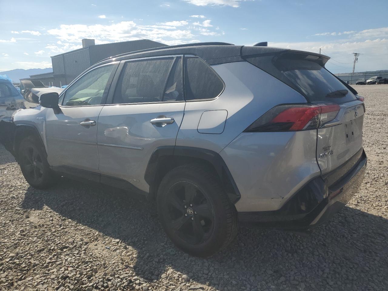 JTME6RFV3MD514208 2021 TOYOTA RAV 4 - Image 2