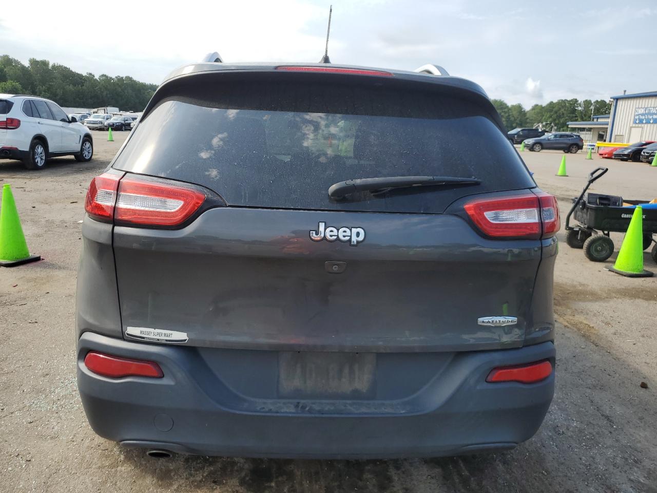 2015 Jeep Cherokee Latitude VIN: 1C4PJLCB9FW694302 Lot: 59913554
