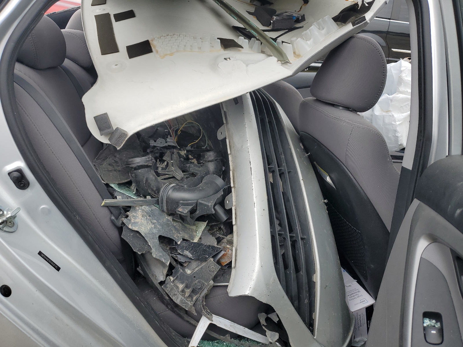 5NPDH4AE0GH668745 2016 Hyundai Elantra Se