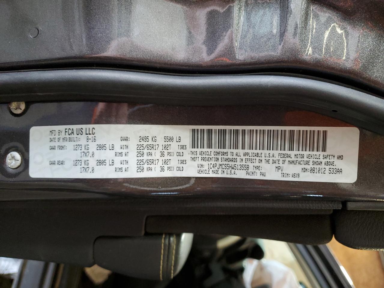 2017 Jeep Cherokee Latitude VIN: 1C4PJMCS5HW513558 Lot: 59660594