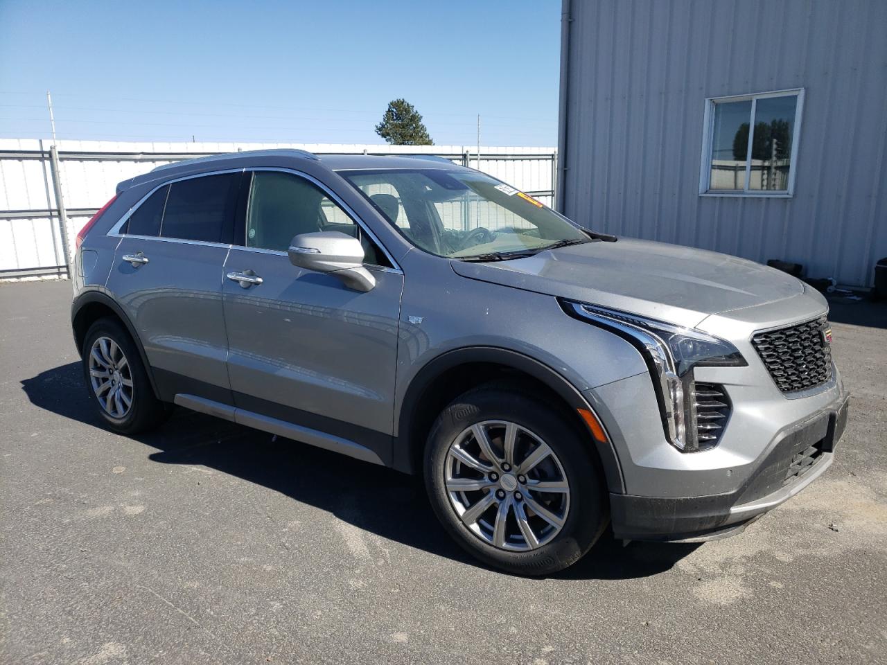 VIN 1GYFZDR46PF202775 2023 CADILLAC XT4 no.4