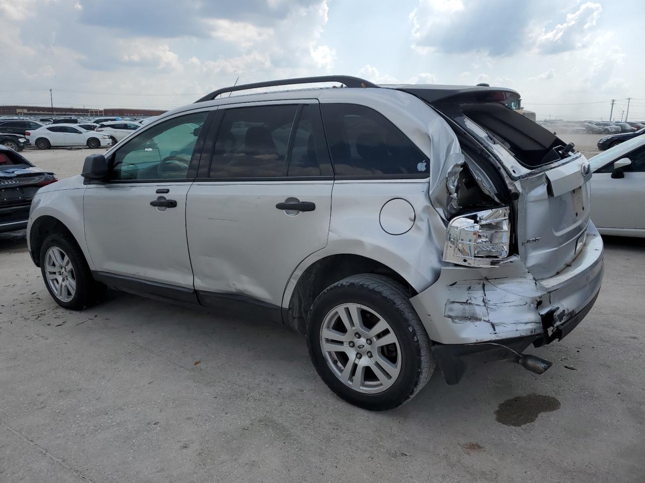 2010 Ford Edge - Image 2