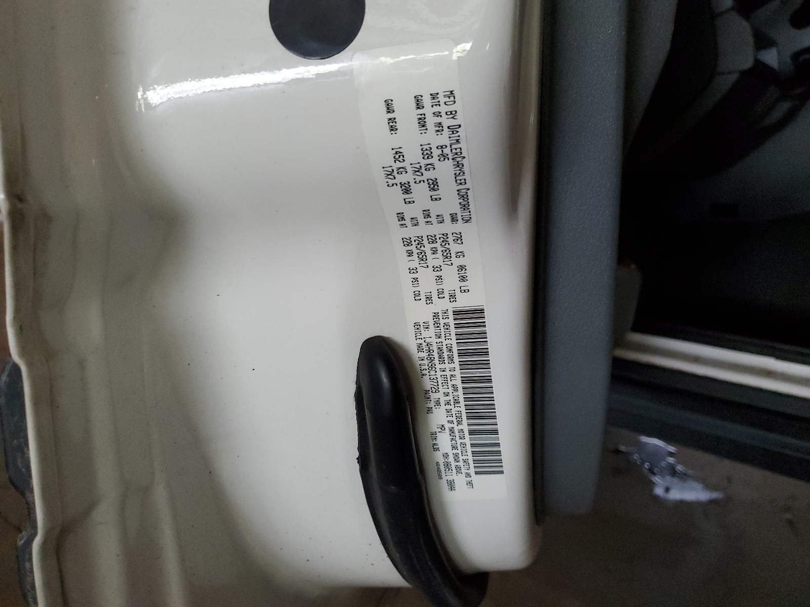 1J4HR48N96C137729 2006 Jeep Grand Cherokee Laredo