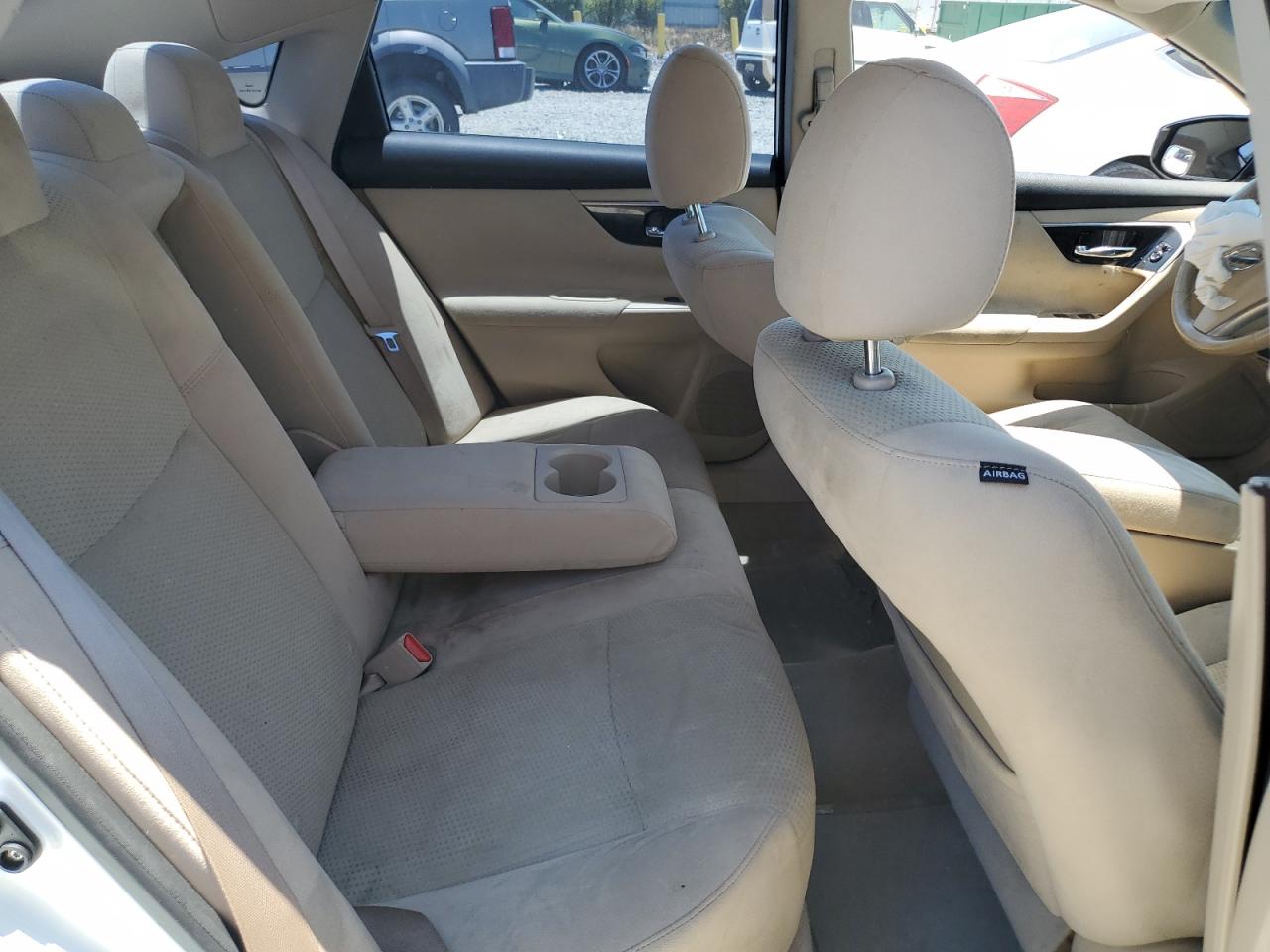 2014 Nissan Altima - Image 10