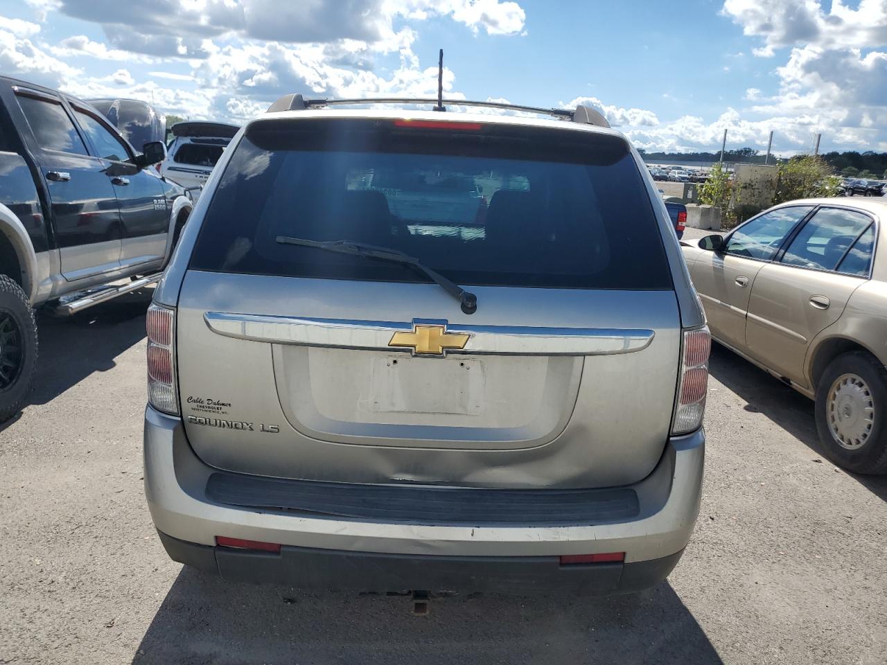 2007 Chevrolet Equinox Ls VIN: 2CNDL13F476116166 Lot: 60349014