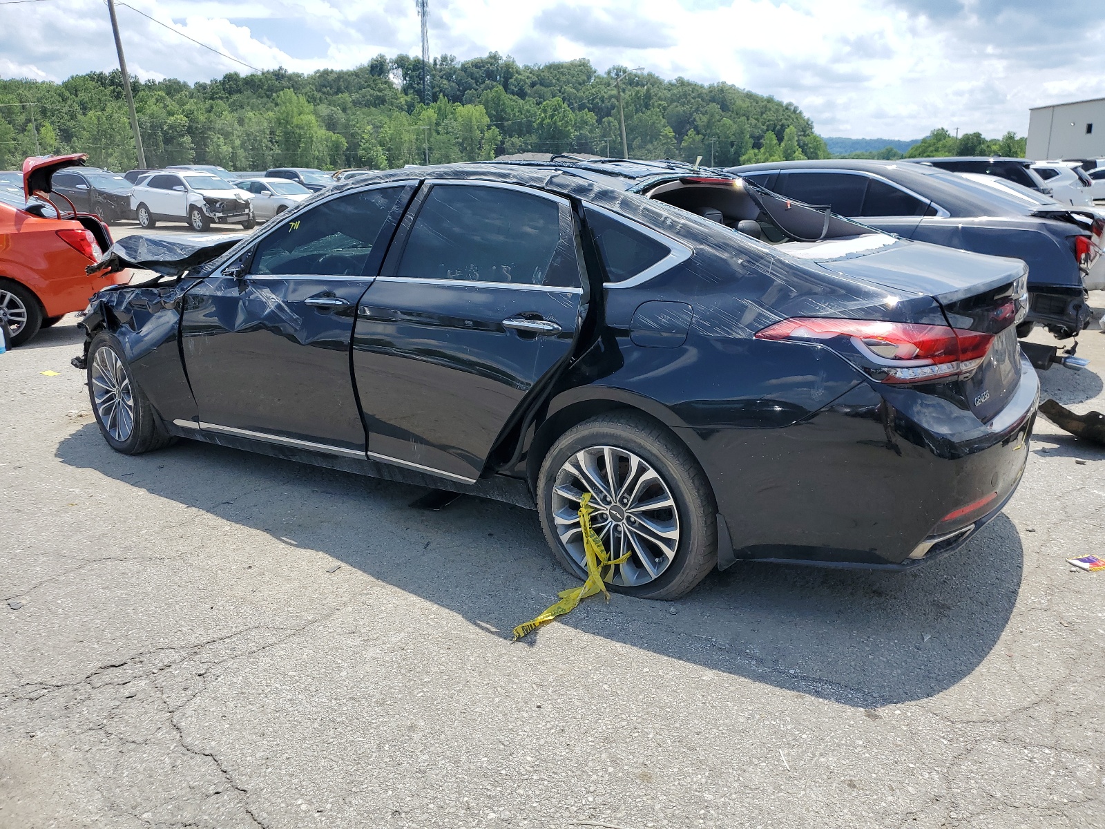 KMHGN4JE5GU126256 2016 Hyundai Genesis 3.8L