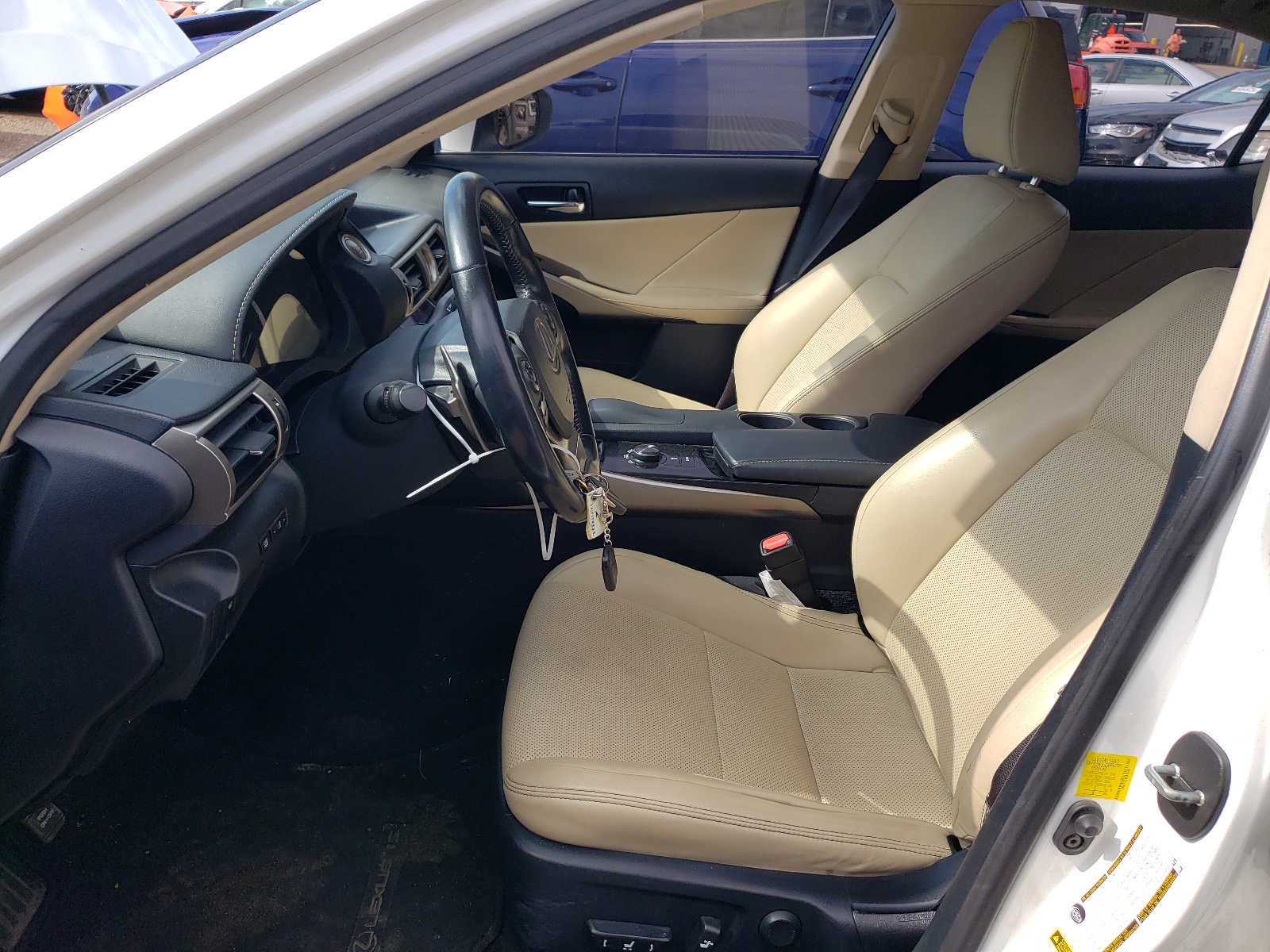 JTHCF1D24E5012240 2014 Lexus Is 250