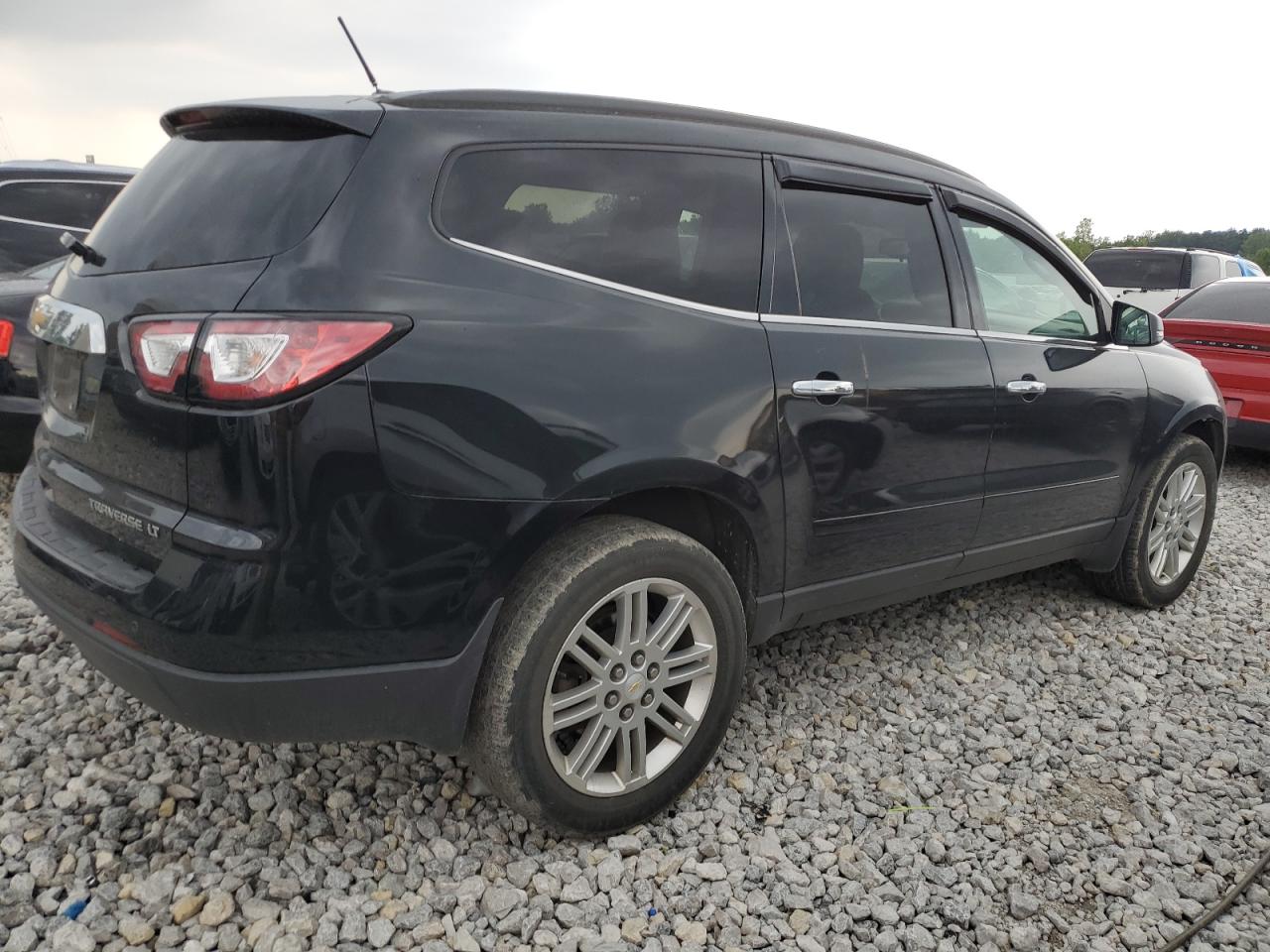2014 Chevrolet Traverse - Image 3