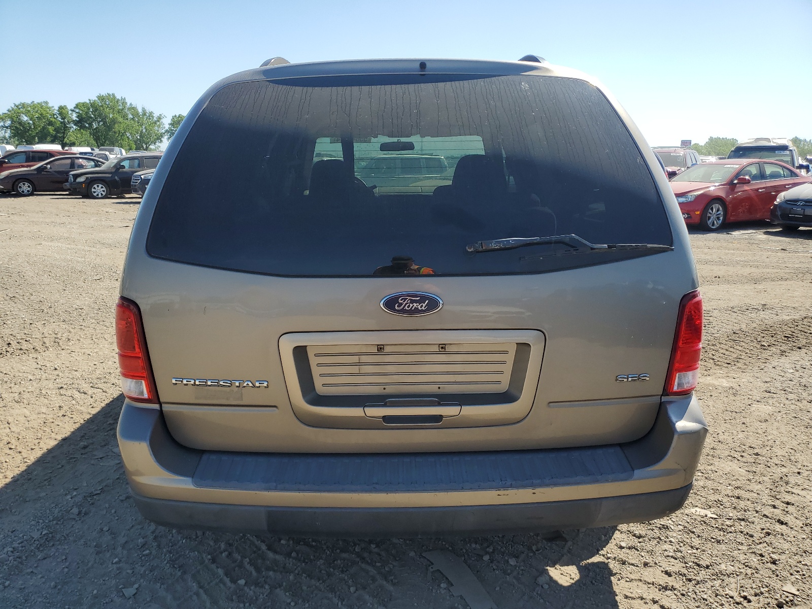 2FMZA576X5BA90528 2005 Ford Freestar Ses