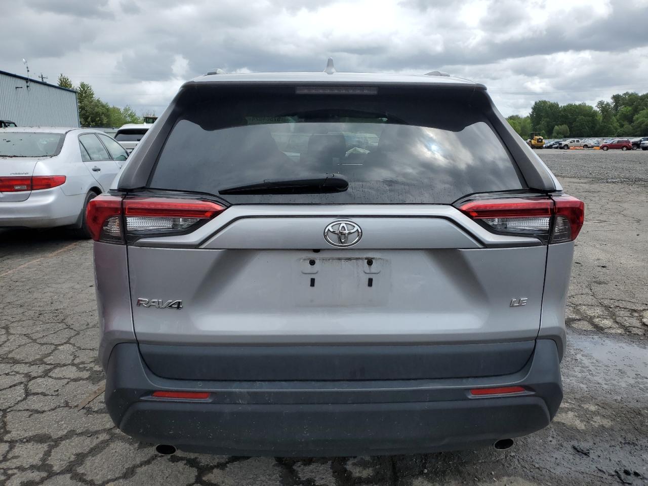 2020 Toyota Rav4 Le VIN: 2T3H1RFVXLC066810 Lot: 57564024