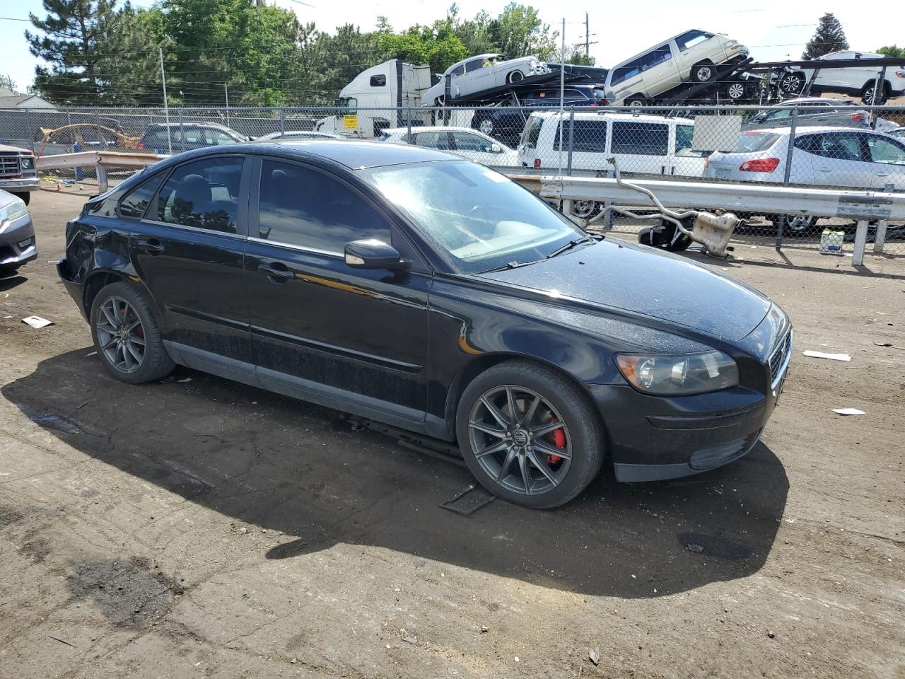 2005 Volvo S40 2.4I VIN: YV1MS382752050161 Lot: 60245084