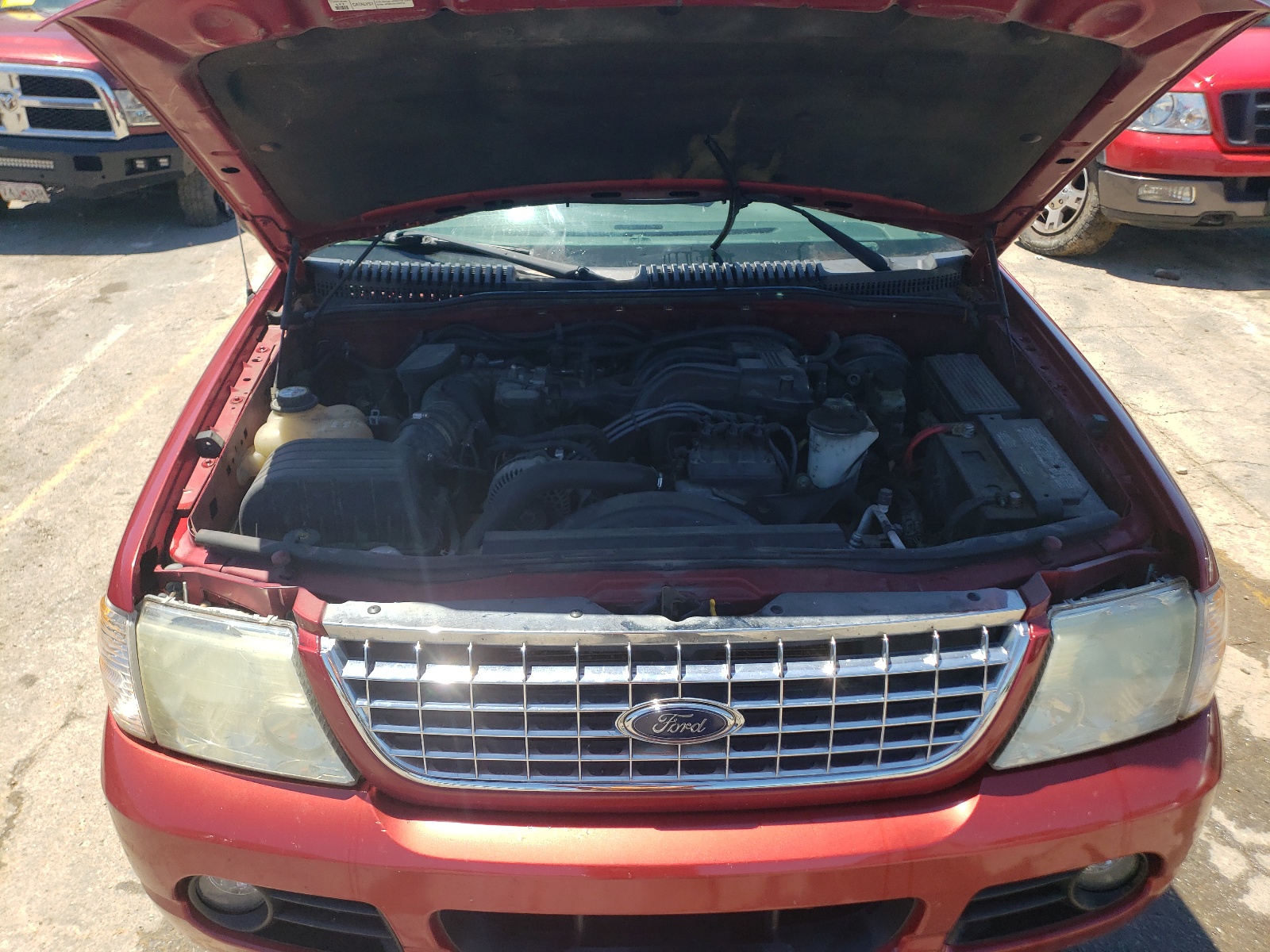 1FMZU83K54ZA64121 2004 Ford Explorer Xlt