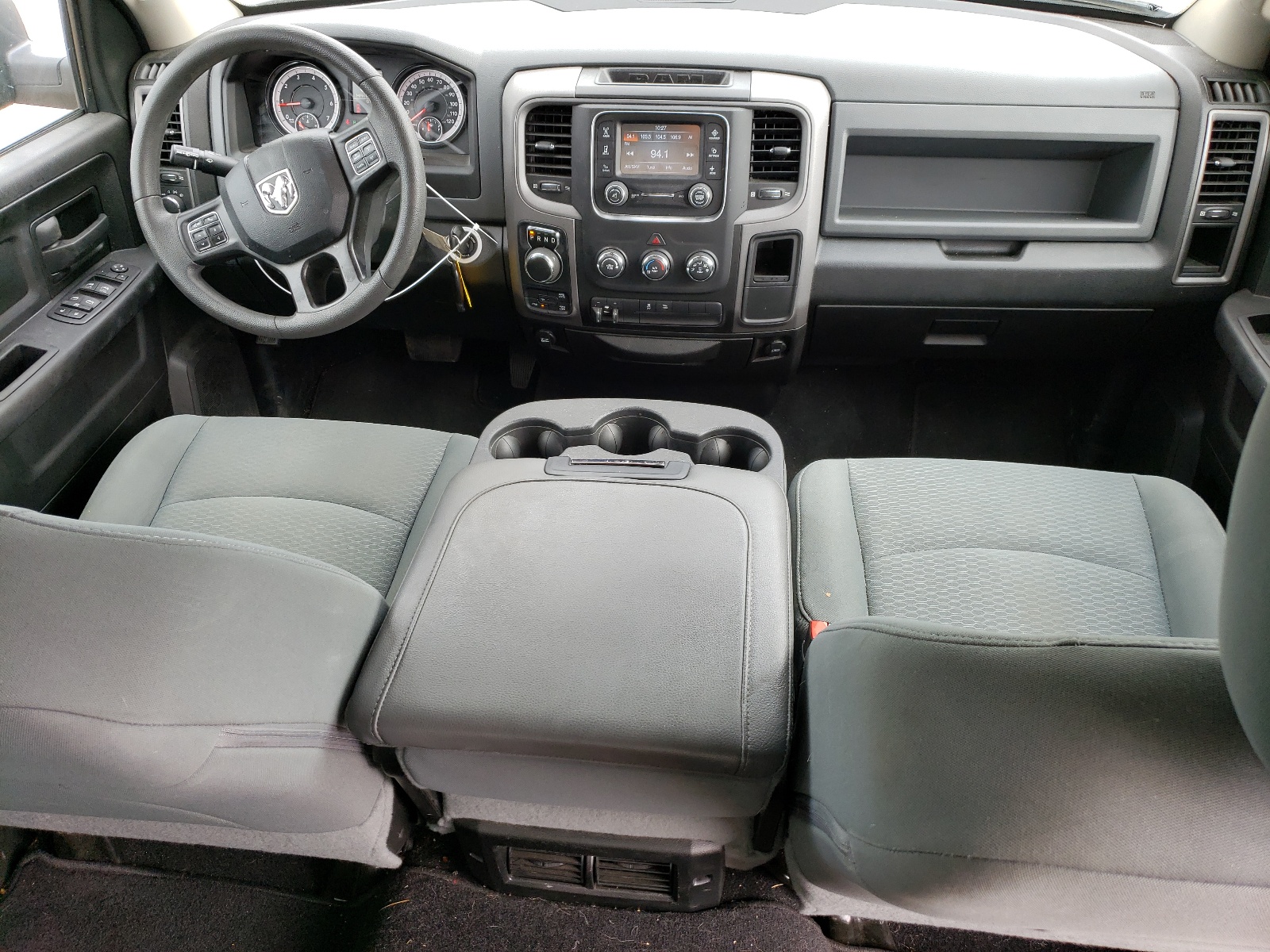 3C6RR7KT8KG726000 2019 Ram 1500 Classic Tradesman