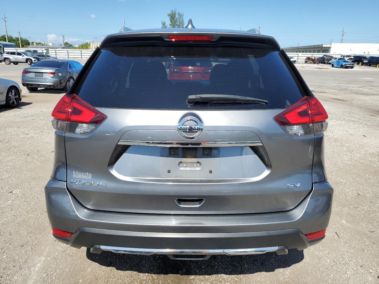 2017 Nissan Rogue S VIN: JN8AT2MT8HW132013 Lot: 57809734