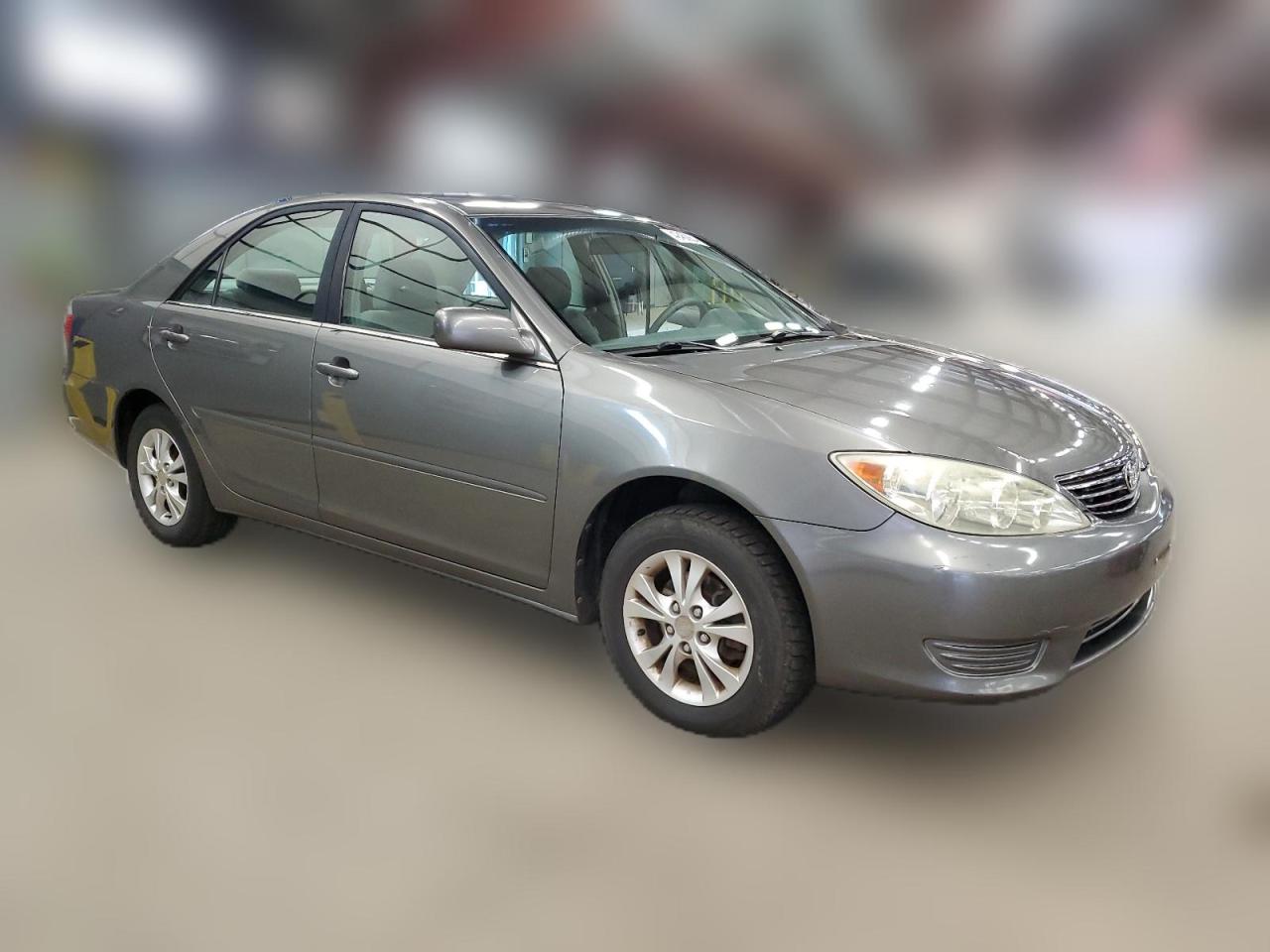 2005 Toyota Camry Le VIN: 4T1BF30K85U618642 Lot: 63129094