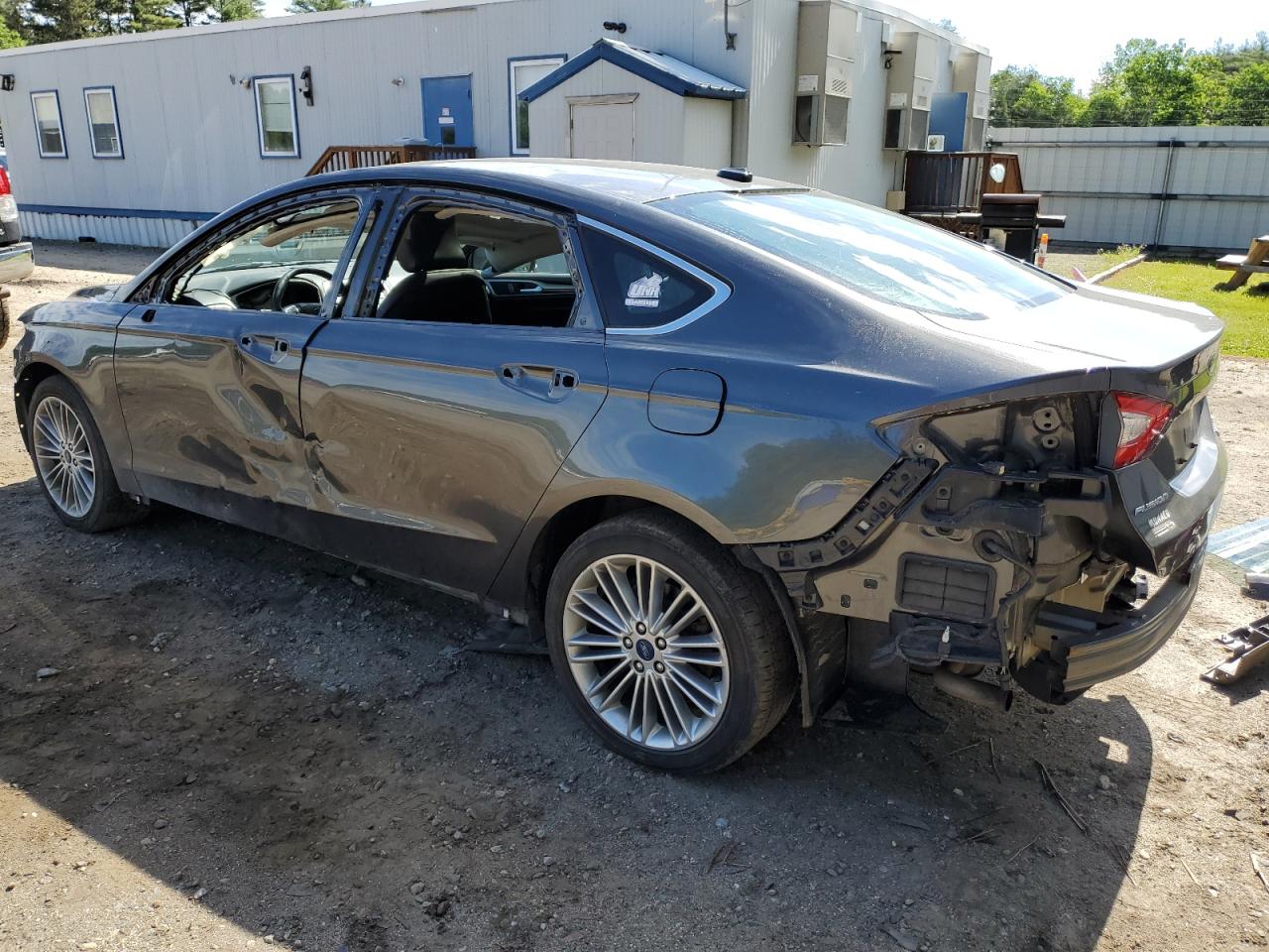 VIN 3FA6P0T95GR335822 2016 FORD FUSION no.2