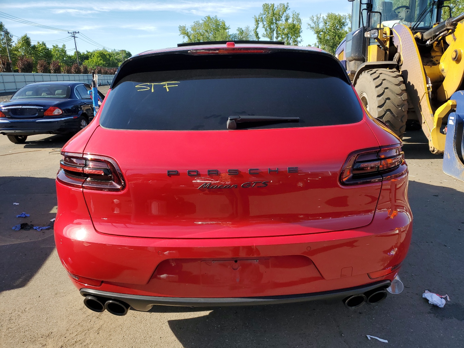 WP1AG2A56JLB63708 2018 Porsche Macan Gts