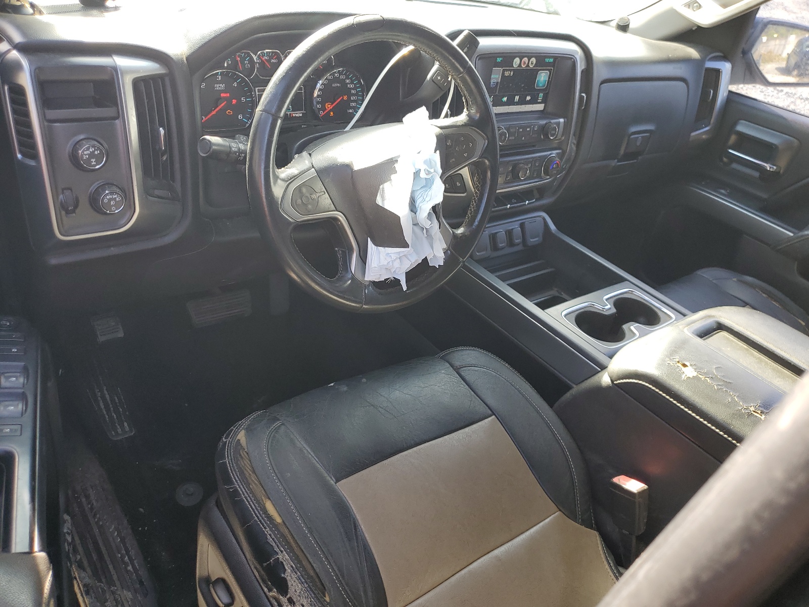3GCUKREC4FG286393 2015 Chevrolet Silverado K1500 Lt