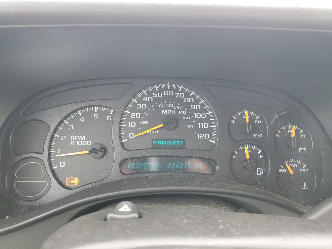 2005 Chevrolet Tahoe C1500 VIN: 1GNEC13V05R145494 Lot: 58330794