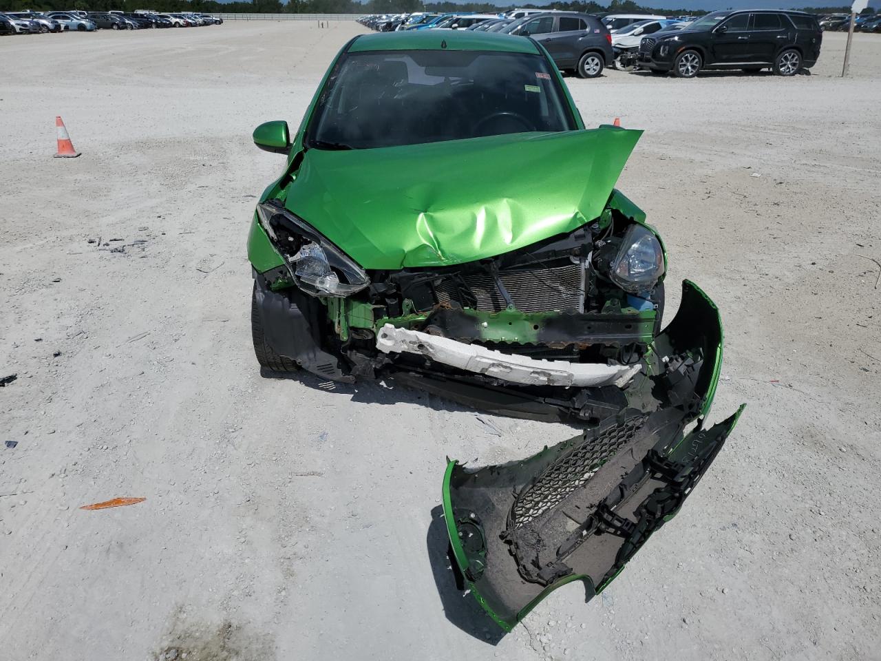 2011 Mazda Mazda2 VIN: JM1DE1HY8B0130680 Lot: 60320404