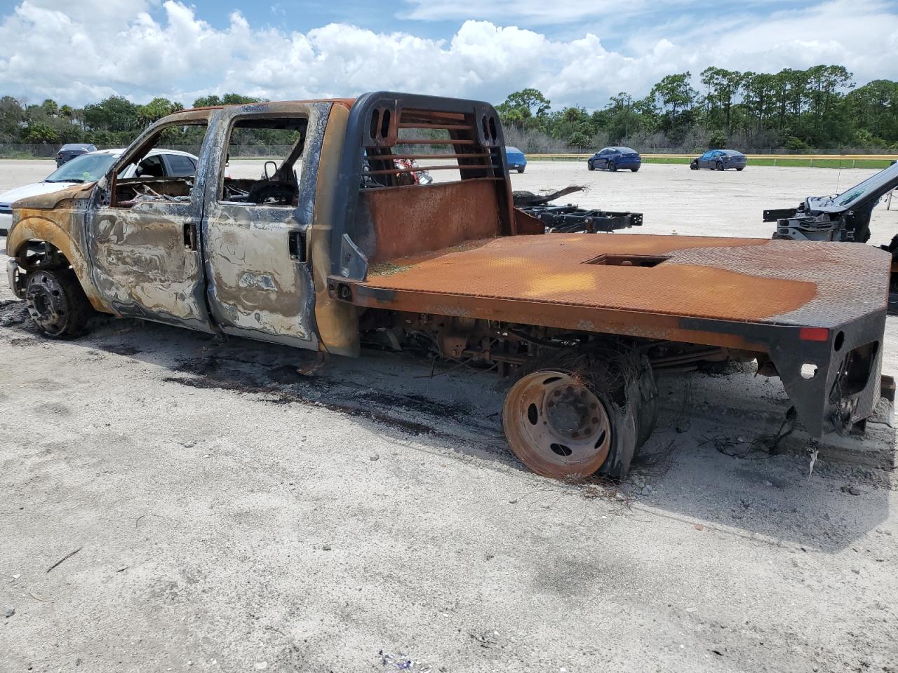 2016 Ford F450 - Image 3