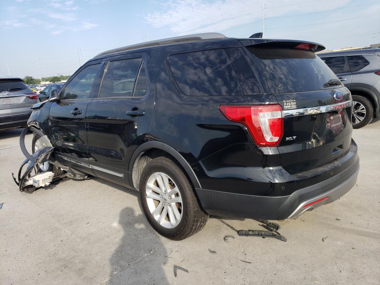 1FM5K7D80HGD53409 2017 FORD EXPLORER - Image 2