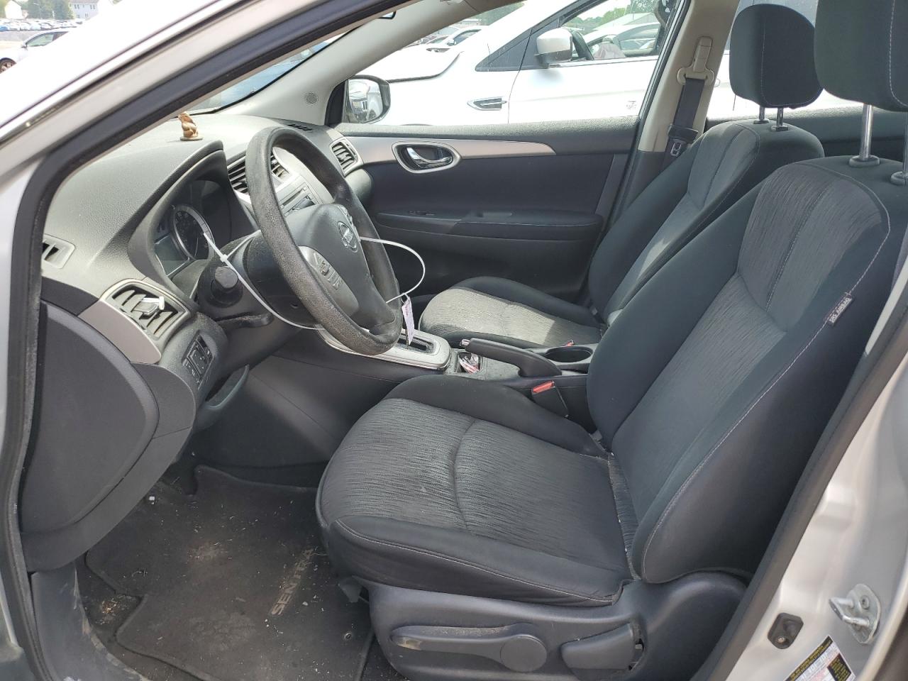 2014 Nissan Sentra - Image 7