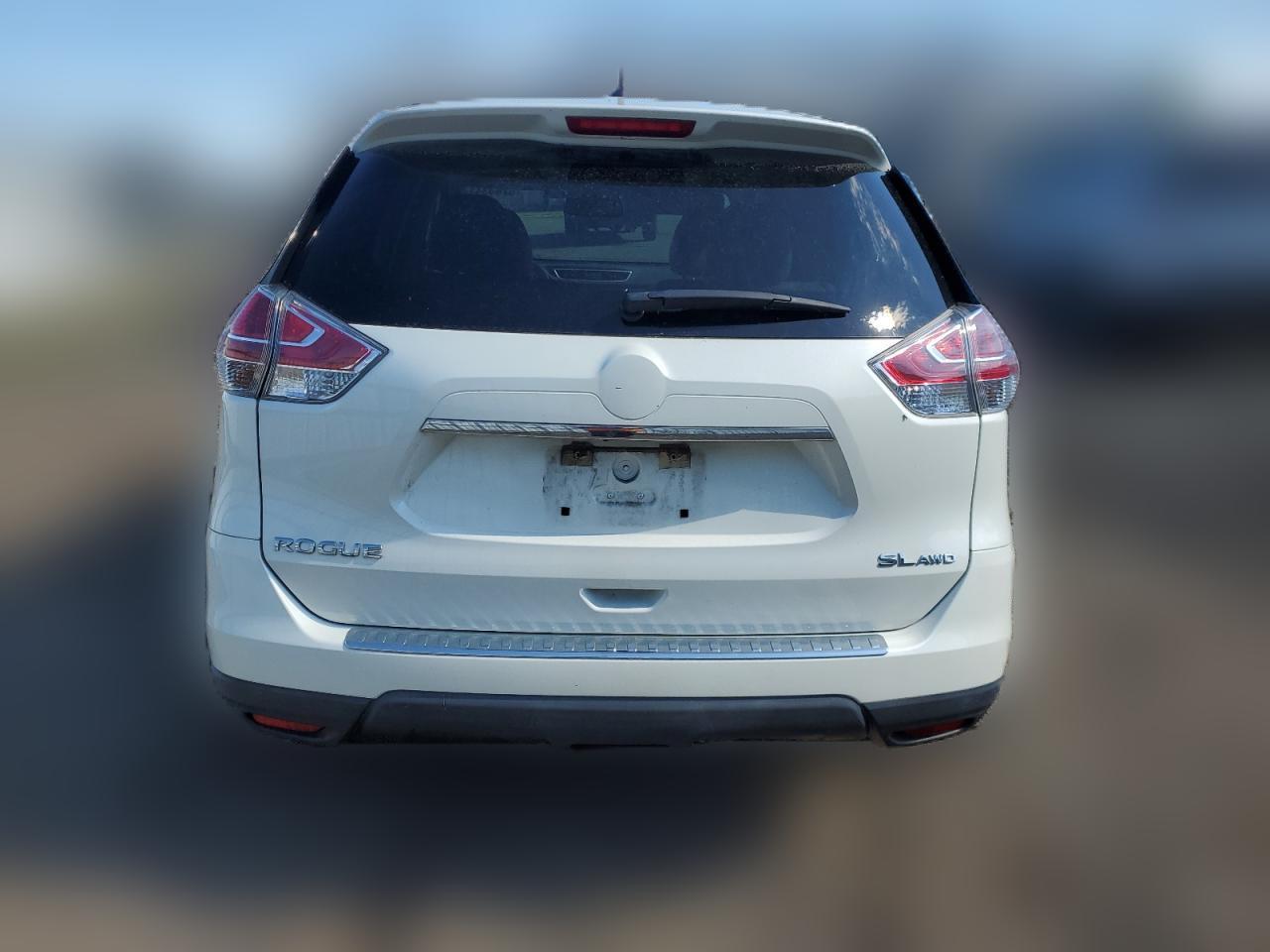 2015 Nissan Rogue - Image 6