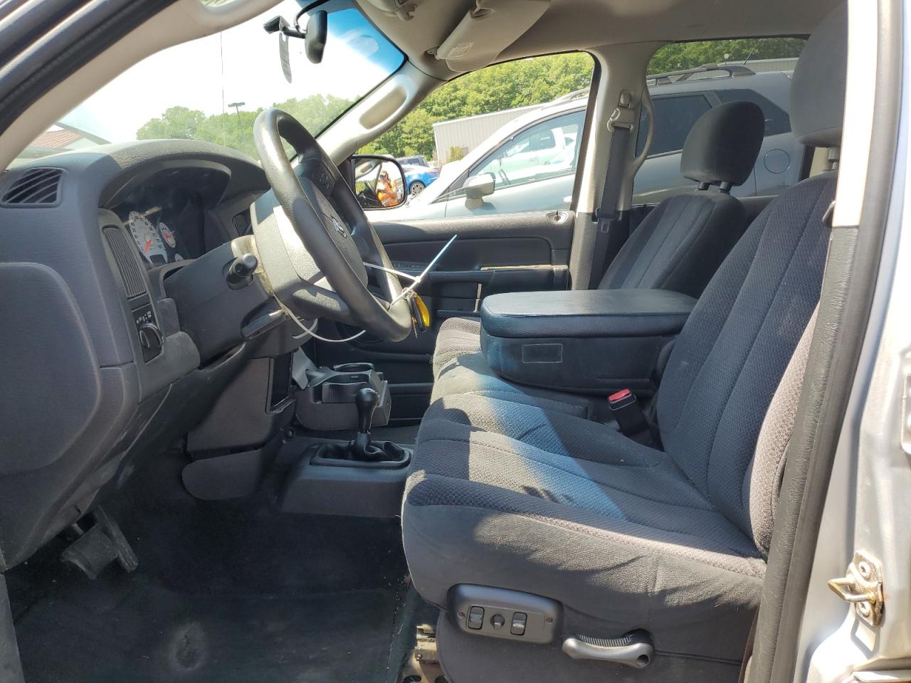 2004 Dodge Ram 1500 St VIN: 1D7HU18D14S729421 Lot: 59454054