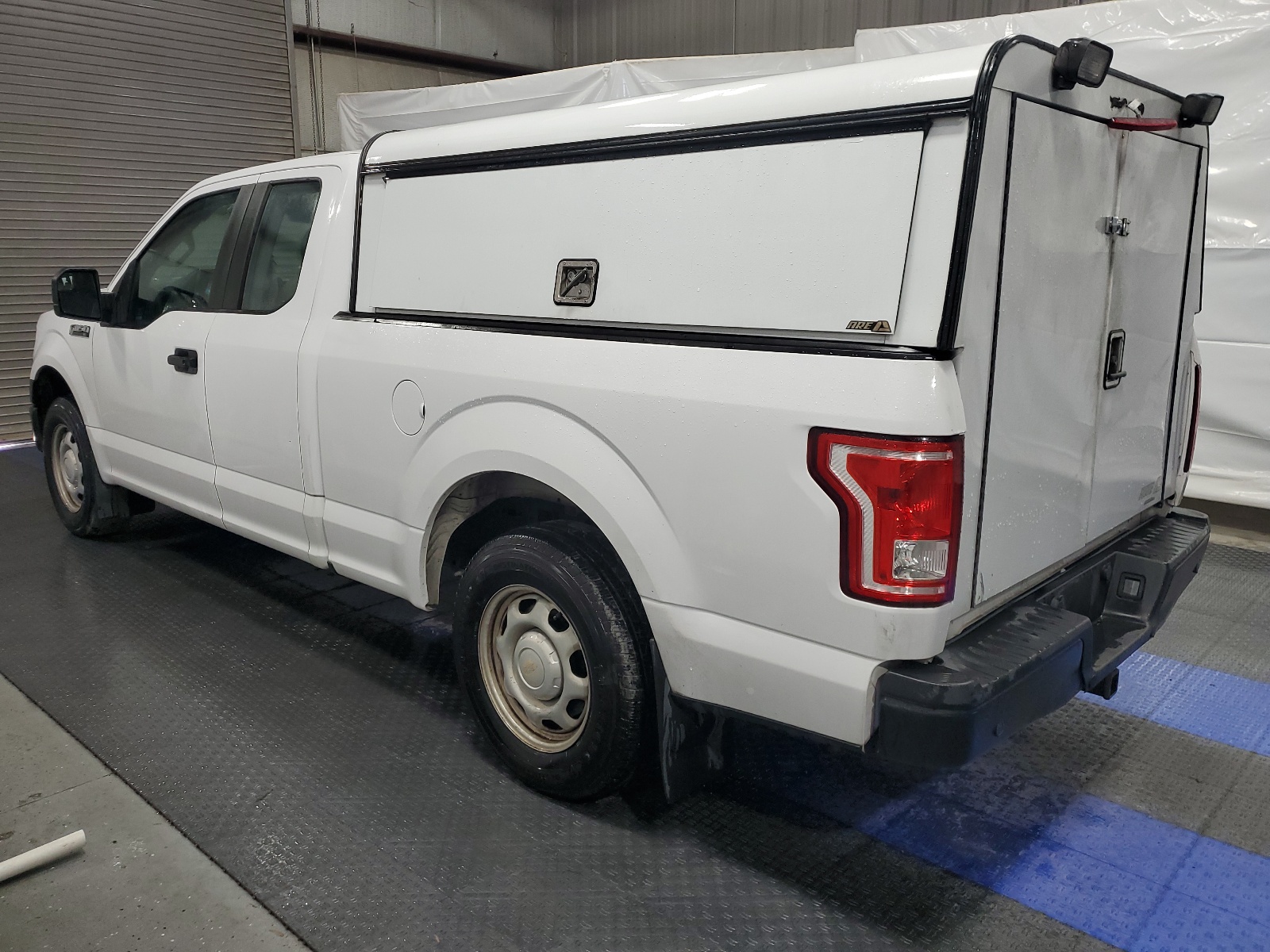 2017 Ford F150 Super Cab vin: 1FTEX1C85HKE23942