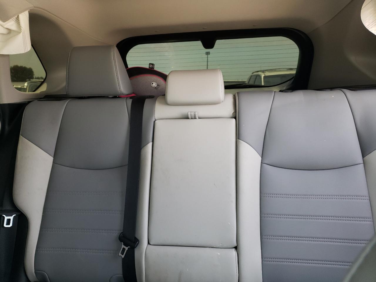 2021 Toyota Rav4 Xle Premium VIN: 2T3C1RFV2MC110181 Lot: 59580514