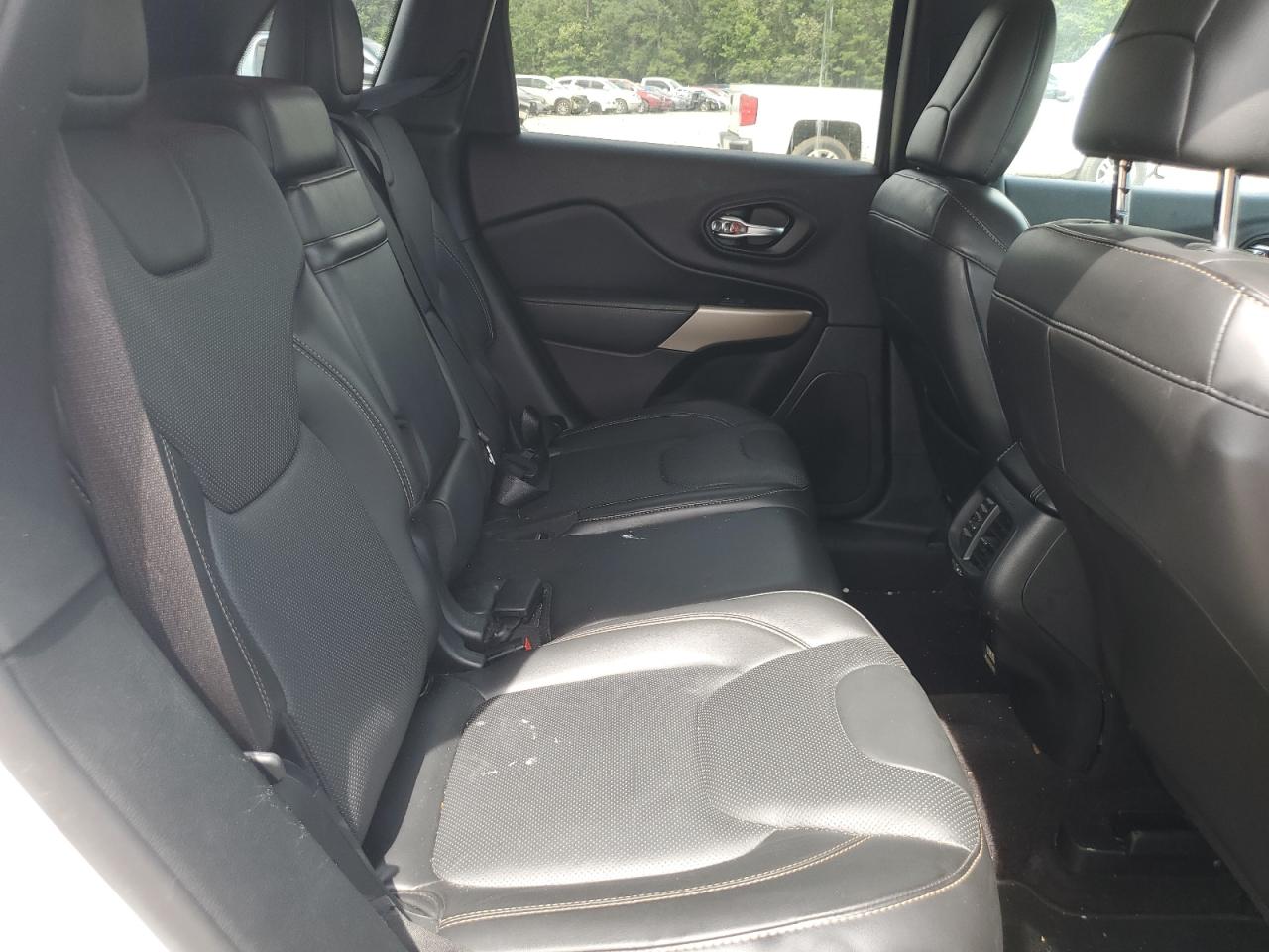1C4PJLDX2JD551884 2018 Jeep Cherokee Limited
