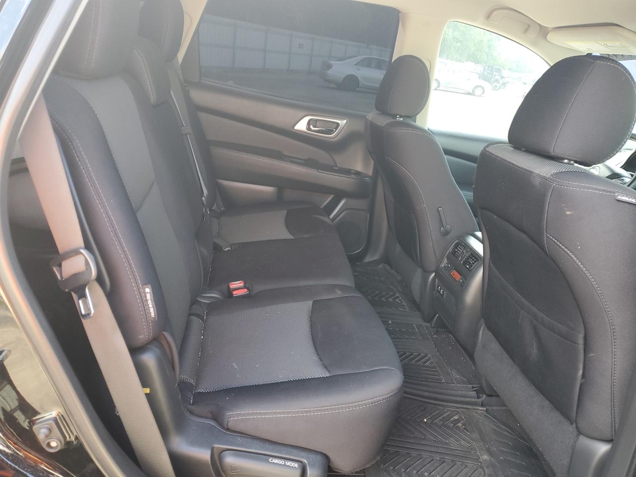 2019 Nissan Pathfinder S VIN: 5N1DR2MN1KC623763 Lot: 58707144