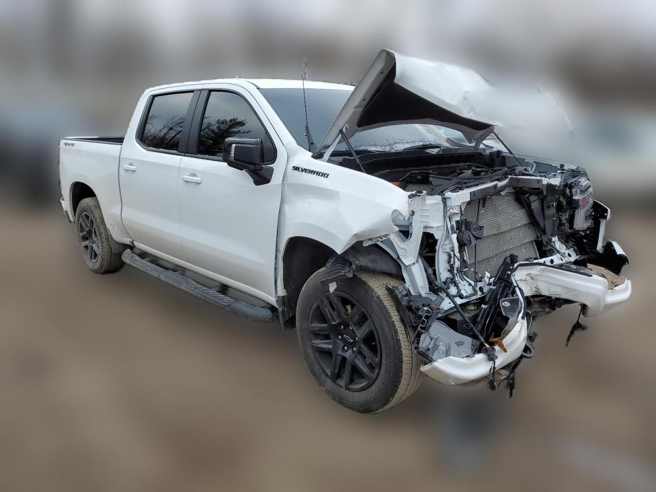 2023 Chevrolet Silverado - Image 4