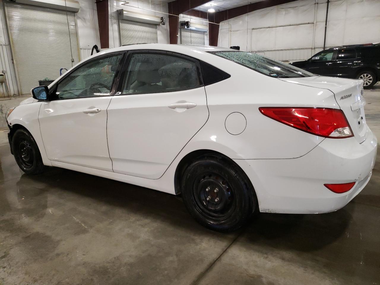 KMHCT4AE7HU381187 2017 HYUNDAI ACCENT - Image 2