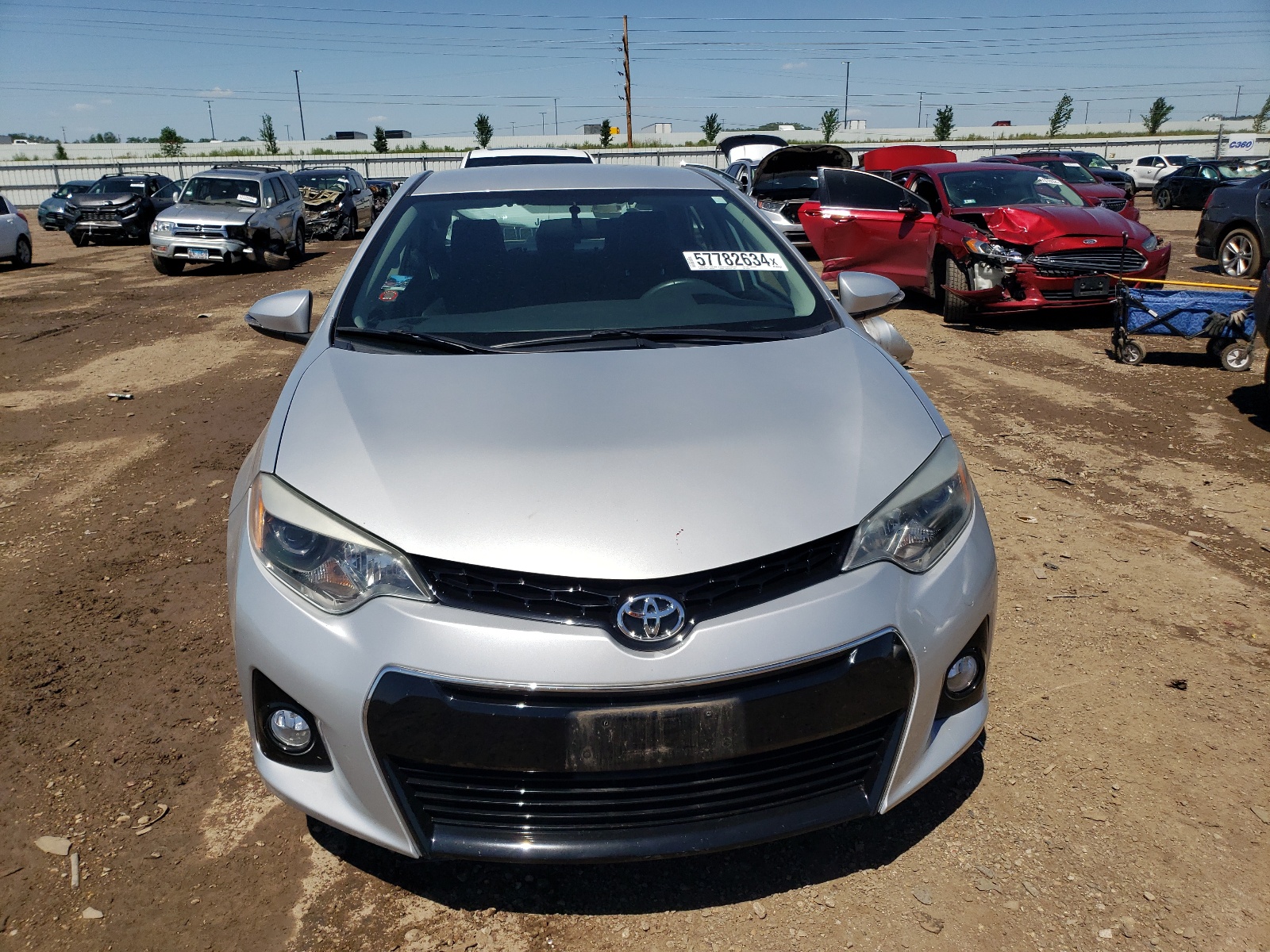 2014 Toyota Corolla L vin: 5YFBURHE0EP076137