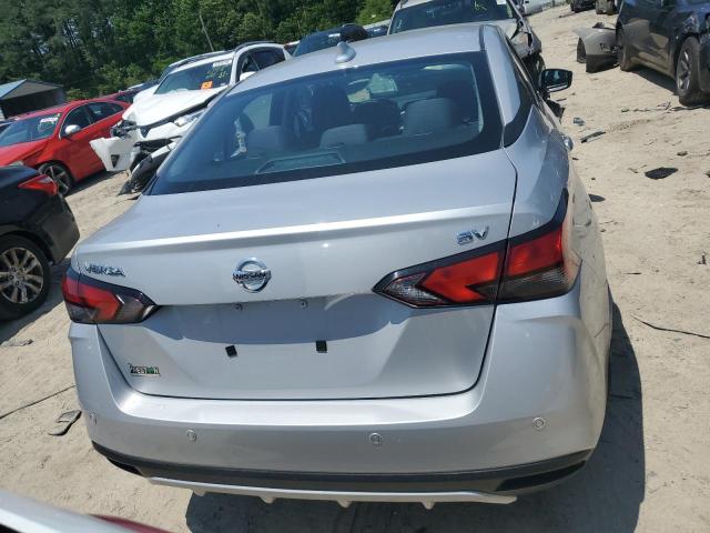  NISSAN VERSA 2021 Gray