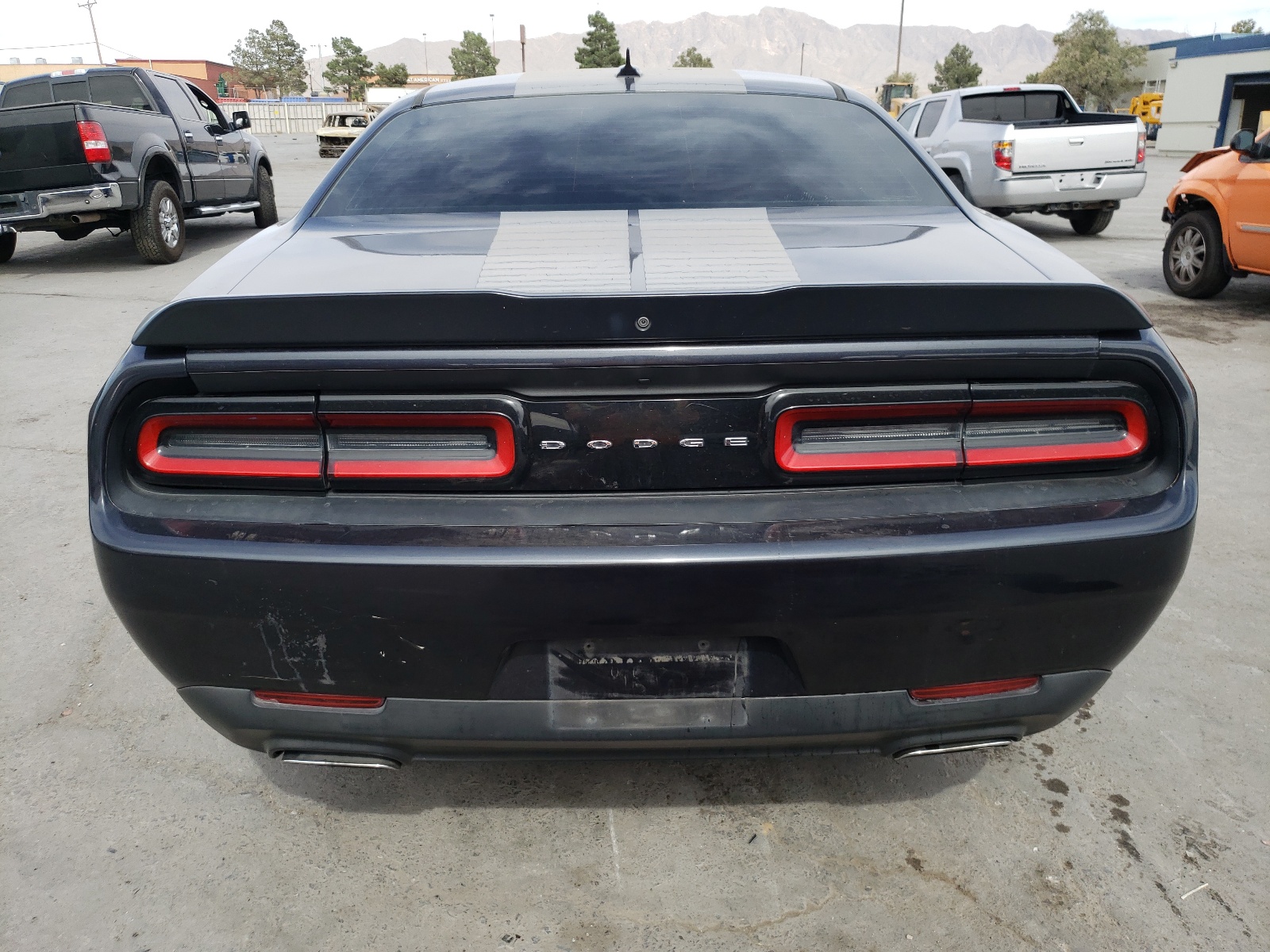 2C3CDZAG7GH256390 2016 Dodge Challenger Sxt