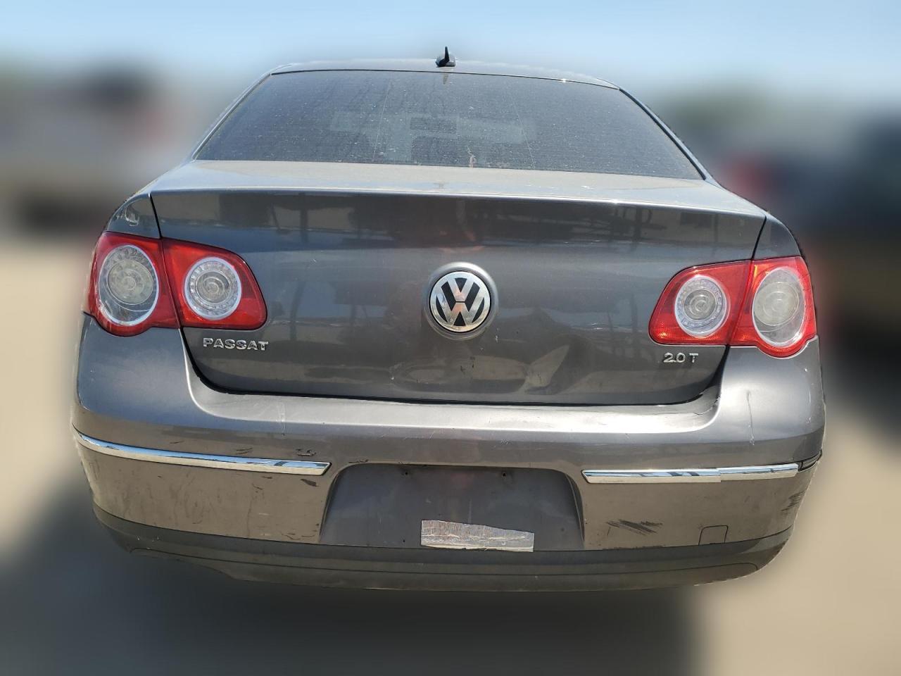 2006 Volkswagen Passat 2.0T Luxury VIN: WVWEK93C86E031695 Lot: 53055824