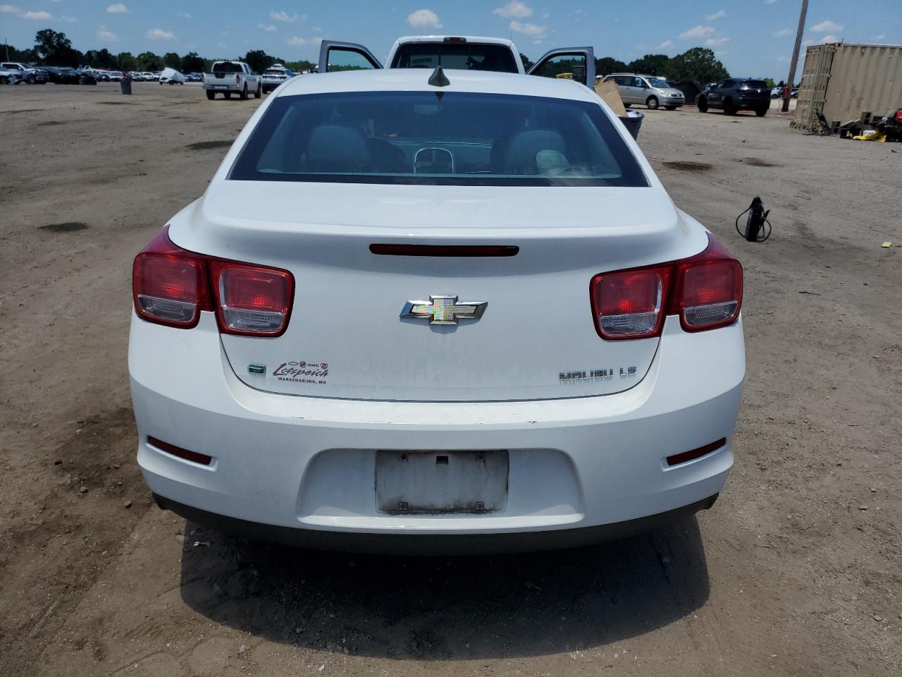 2015 Chevrolet Malibu Ls VIN: 1G11B5SL8FF303268 Lot: 65455414